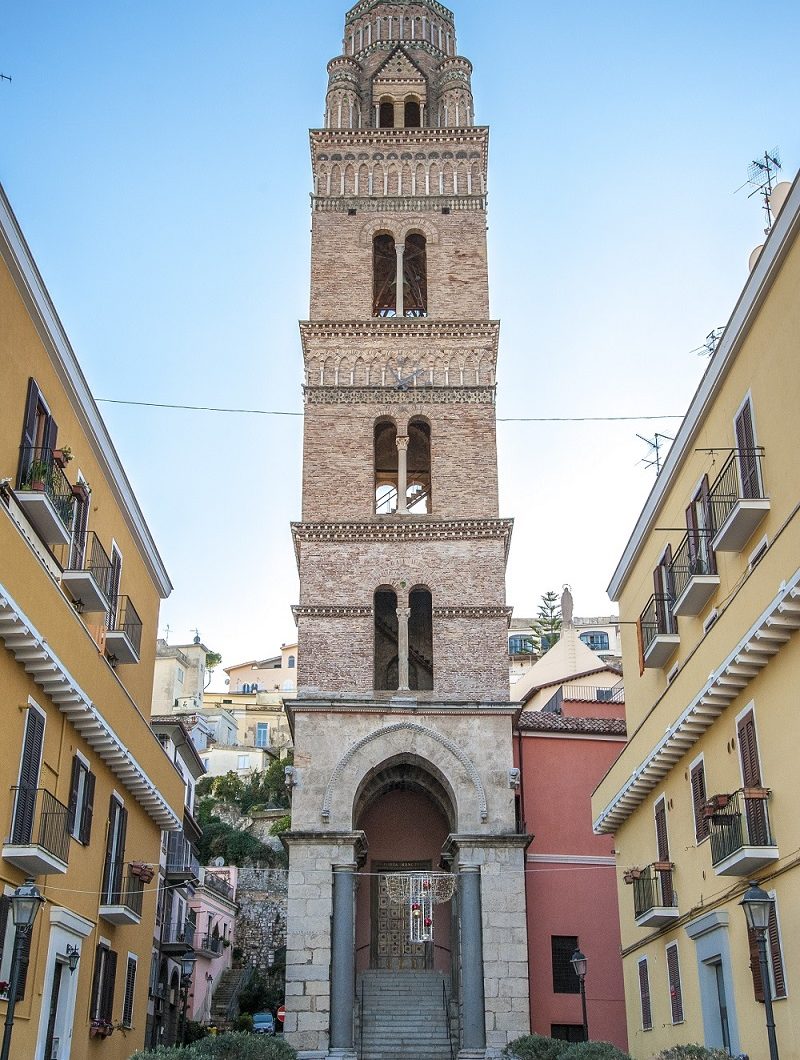 Glockenturm der Kathedrale